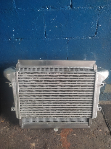 Imagen 3 de 4 de Radiador Ford Cargo 815