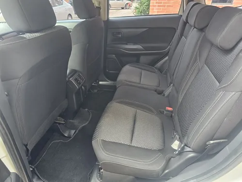 Mitsubishi Outlander Kaiteki 2.4 4x4 Lx 7 Puestos