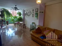 Comprar Apartamento En Valles De Camoruco, Res. Petirrojo. Lino Juvinao
