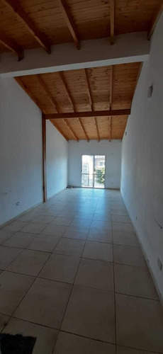 Imagen 2 de 3 de Alquiler Departamento 1 Ambiente Moron Sur