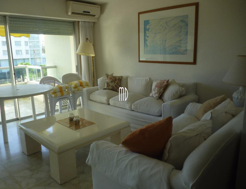 Lindo Apartamento Frente Al Mar