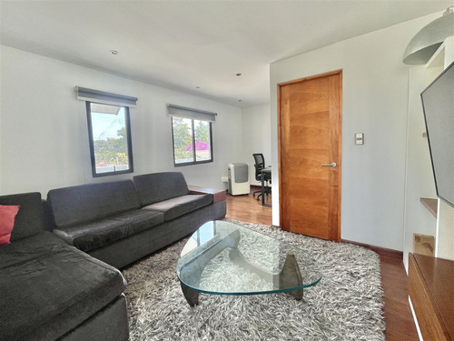 Casa En Arriendo De 3 Dorm. En Vitacura