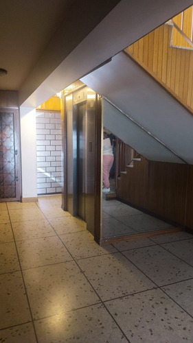 Apartamento En Montalban 1 11.88m2/3 Hab +serv/2+serv/1 P.e Por Documento Y Otro Por Condominio