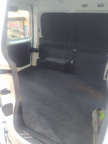 Imagen 14 de 18 de Peugeot Partner 2016 1.4 Furgon Confort