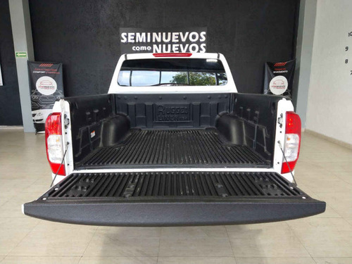 Imagen 11 de 15 de Nissan Pick Up Np300 2018 2p L4/2.4 Man A/c