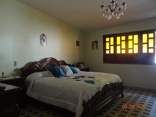 Imagen 10 de 14 de Amplia Y Hermosa Casa En La Viña