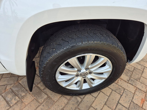 Volkswagen Amarok 2.0 Highline Cab. Dupla 4x4 4p Automática