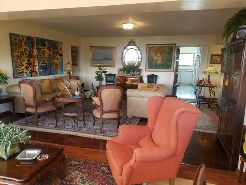 Imagen 8 de 17 de Se Vende Apto 236m 4h 4b 2p Los Naranjos Del Hatillo