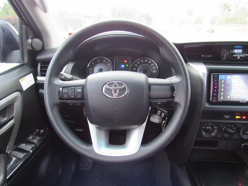 Toyota Fortuner 2.4 Street At 7As