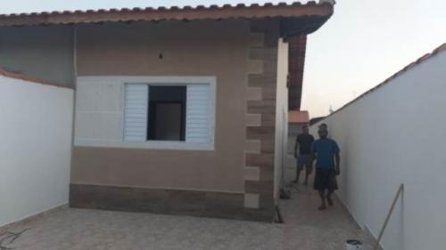 Ótima Casa Com Área De Serviço Em Mongaguá Sp - 7140 | Npc