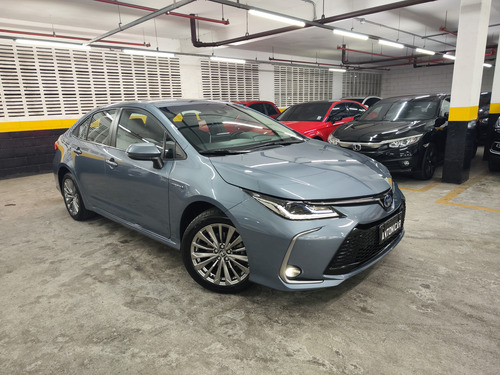 Toyota Corolla 1.8 Altis Hybrid Flex Aut. 4p Hibrido Flex