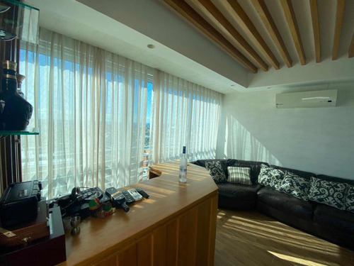 Venta De Penthouse En Alma Rosa I Santo Domingo Este