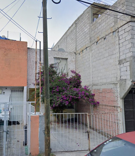 Casa Condominio, Calle Hacienda De La Nube Uno No. 19 A, Lote 4, Manzana 36, Fraccionamiento Hacienda Real De Tultepec, Tultepec, Estado De México, Rf3.