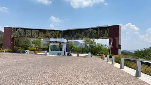 Casa En Venta En Campo De Golf, El Encino, Huimilpan Queretaro