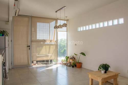 Venta Departamento 2 Ambientes Con Terraza En  Haedo Sur