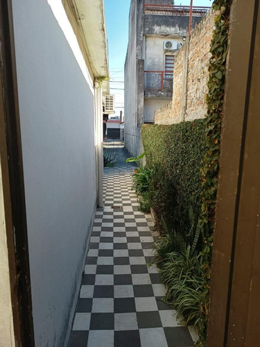 Imagen 10 de 27 de Casa En Excelente Ubicacion Con Terreno !!!!
