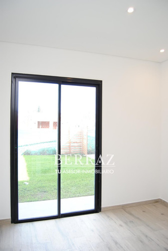 Imagen 11 de 30 de Casa En Venta En San Ramón, Pilar Del Este, G.b.a. Zona Norte