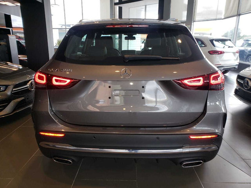 Mercedes Benz Gla200 Con Kit Amg Line 2021
