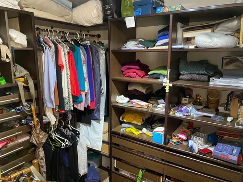 Oelckers Vende, Avda Bosques De Montemar, Edificio Miró