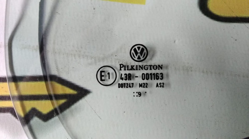 Imagem 4 de 4 de Vidro Fixo Traseiro Direito Vw Fox 2004 A 2010