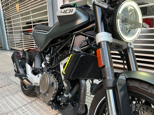 Imagen 12 de 12 de Husqvarna Svartpilen 401 2021 Con Quickshifter!