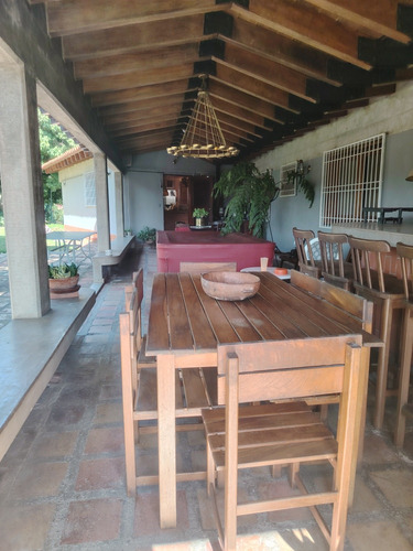 Espectacular Casa En El Manzano, Excelente Vista. Emss