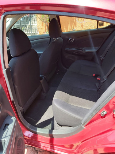 Nissan Versa 1.6 Advance At