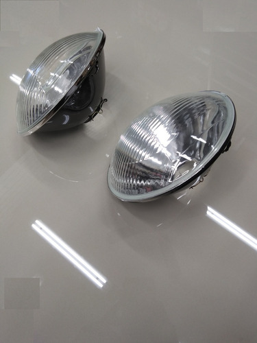 Imagen 3 de 6 de Juego X2 Optica De Ford F-100 62/81 7 Pulgadas Marca Vic