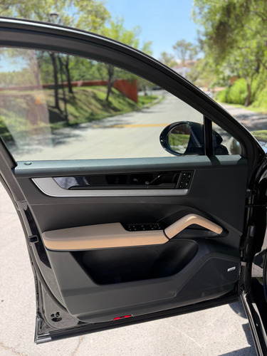 Porsche Cayenne Ocupé
