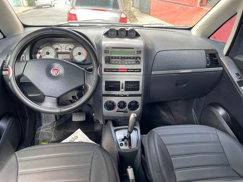 Fiat Idea 1.8 Adventure Locker Flex Dualogic 5p