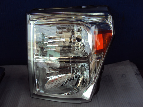 Faro Ford Super Duty F350 - F250 Lh/rh (c/u) Gama