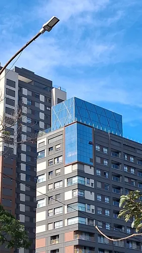 Limpeza De Vidros, Condomínio E Lojas Etc.....