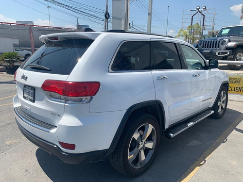 Imagen 6 de 8 de Jeep Grand Cherokee 2015 3.6 V6 Limited 4x2 At