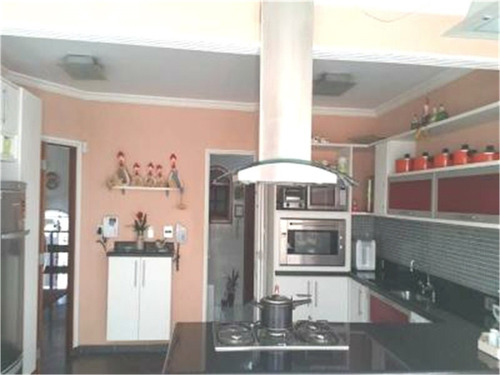 Imagem 6 de 15 de Linda Residência, Com 4 Suites Sendo 1 Mastes Com Hidro, Sala Para 4 Ambientes, Com Piscina. - Reo358391