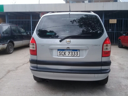 Chevrolet Zafira 2.0 Gls 2011