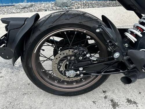 2021 Husqvarna® Vitpilen 401