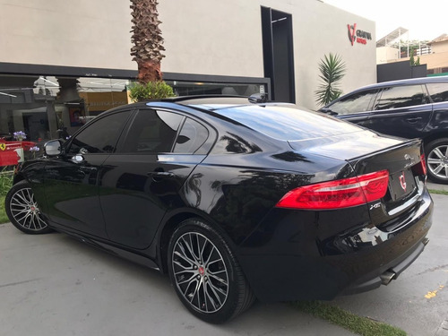 Jaguar Xe R-sport