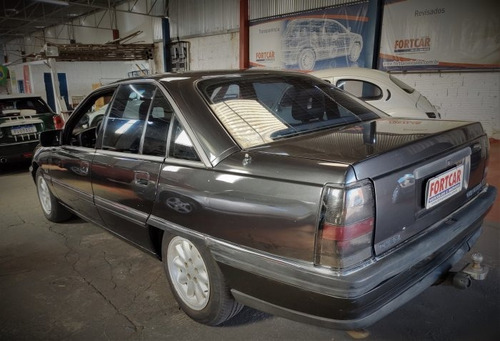 Imagem 5 de 15 de Omega 2.0 Mpfi Gls 8v Gasolina 4p Manual