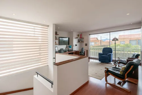 Casa En Venta En Hacienda Fontanar. Cod V14595