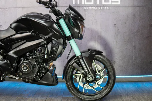 Bajaj Dominar 400 2021