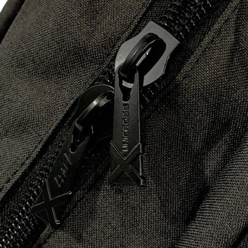 Imagen 6 de 9 de Mochila Porta Notebook Reforzada Urbana Tela Liviana