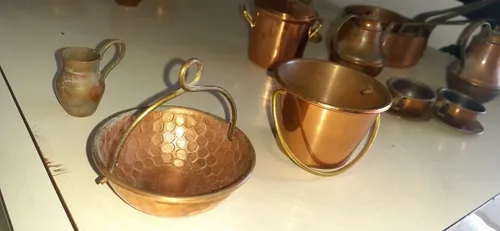 Mini Juego De Ollas De Bronce (Usado)
