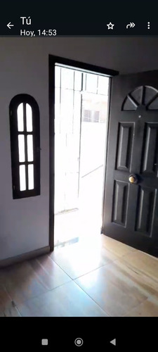Venta De Hermosa Casa En 1 Er Piso A Metros De K41, Acceso Oeste