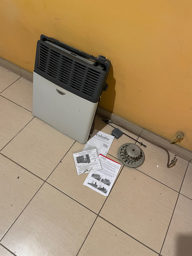 Calefactor Eskabe 3000 Multigas Tiro Balanceado Aromatizador Marfil (Usado)