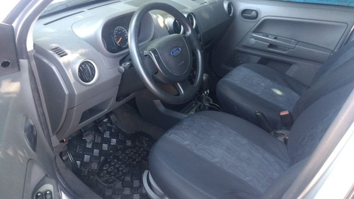 Ford Ecosport Xl 1.6 Prata 2005