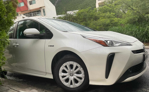 Imagen 3 de 5 de Toyota Prius Premium. Quemacocos, Camara Reversa.