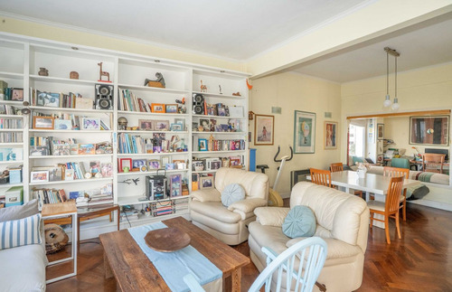 Departamento Reciclado Con Balcón Y Cochera Olivos