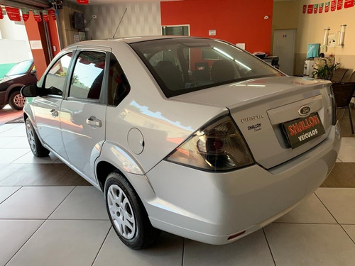Ford Fiesta Sedan 1.6 Se Flex 4p 2013/2014 Prata