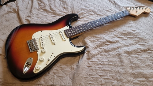 Guitarra Fender Usa Américan Standard Hardtail Mirala