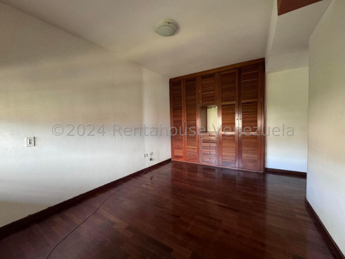 Potencial Apartamento Las Esmeraldas 26=5-3694 Ar